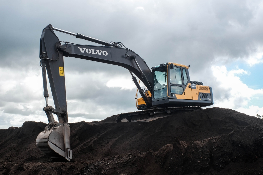 Экскаватор Volvo EC200D